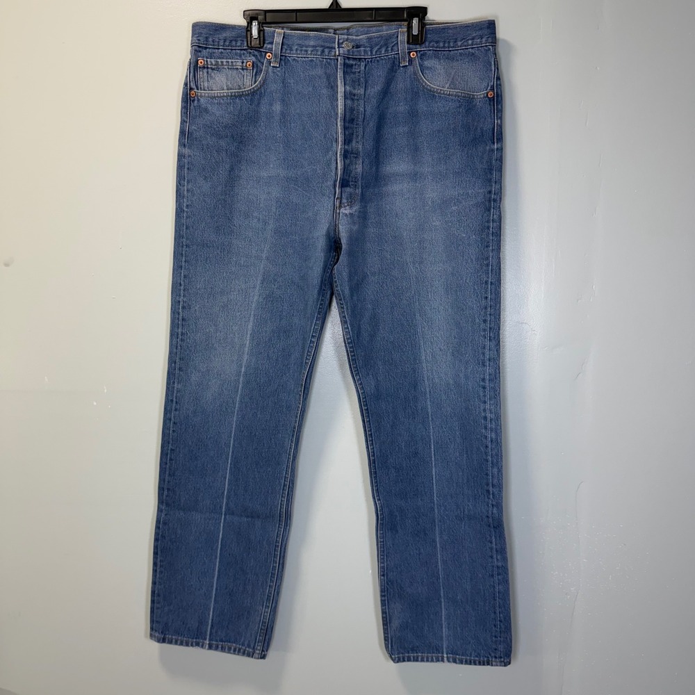 Vintage Levis 501xx Mens Blue Straight Leg Button Fly Denim Jeans 44x34 USA Made